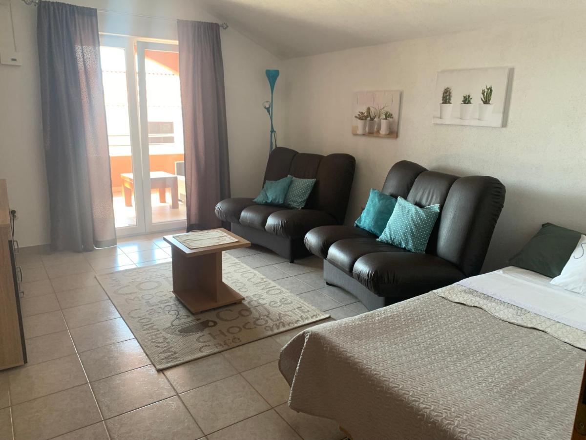 Apartmani Mia Trogir Buitenkant foto