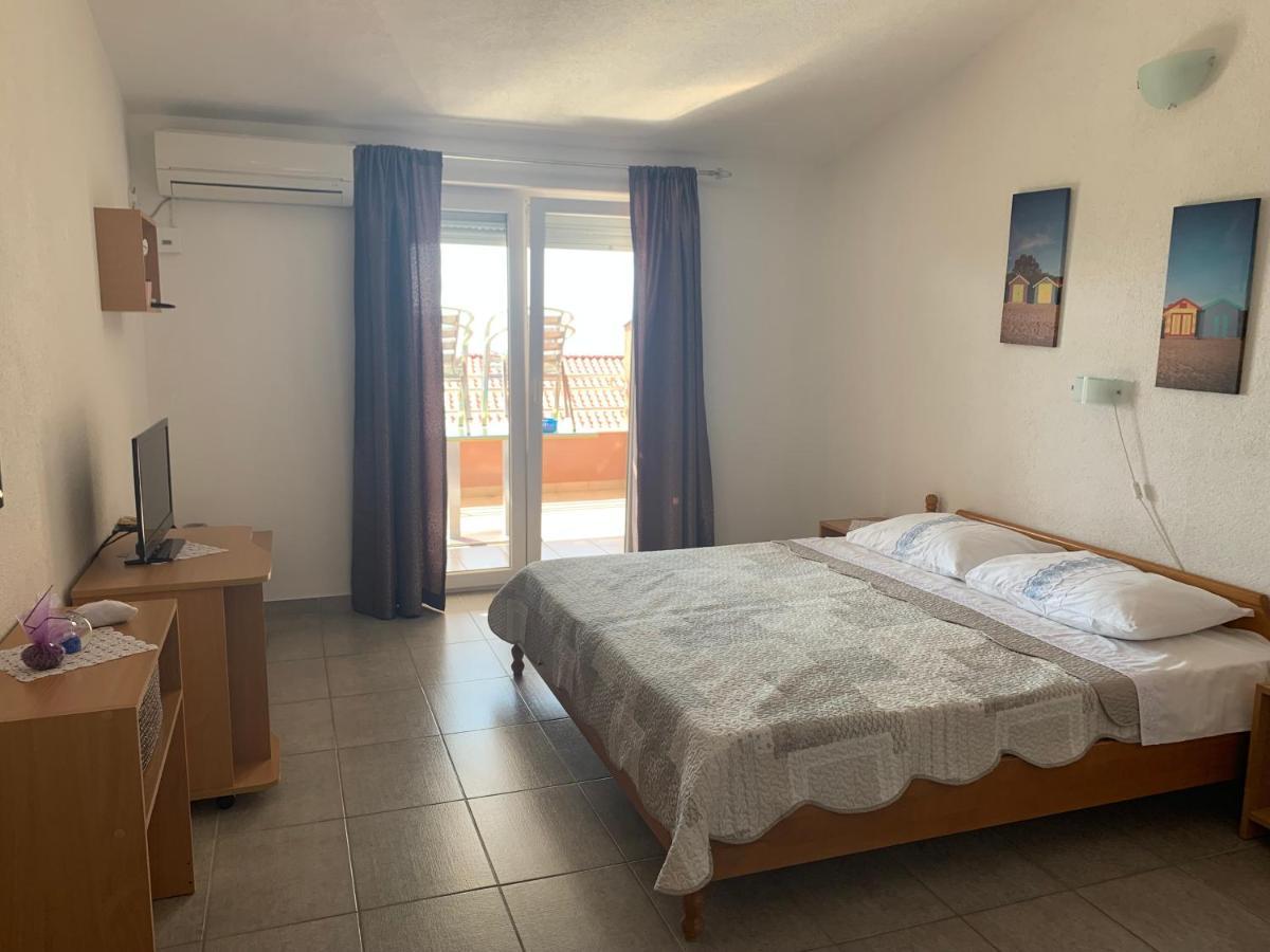 Apartmani Mia Trogir Buitenkant foto