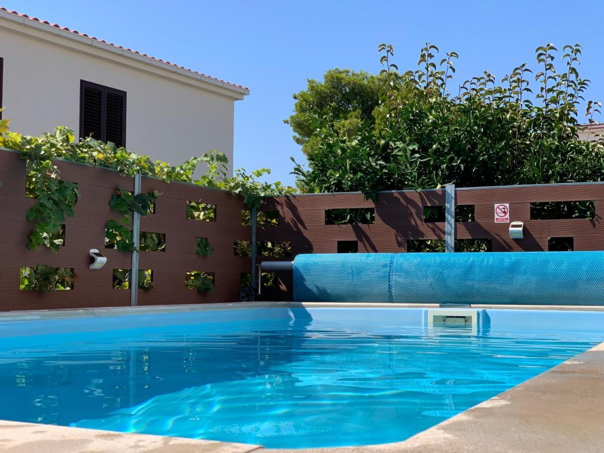 Apartmani Mia Trogir Buitenkant foto
