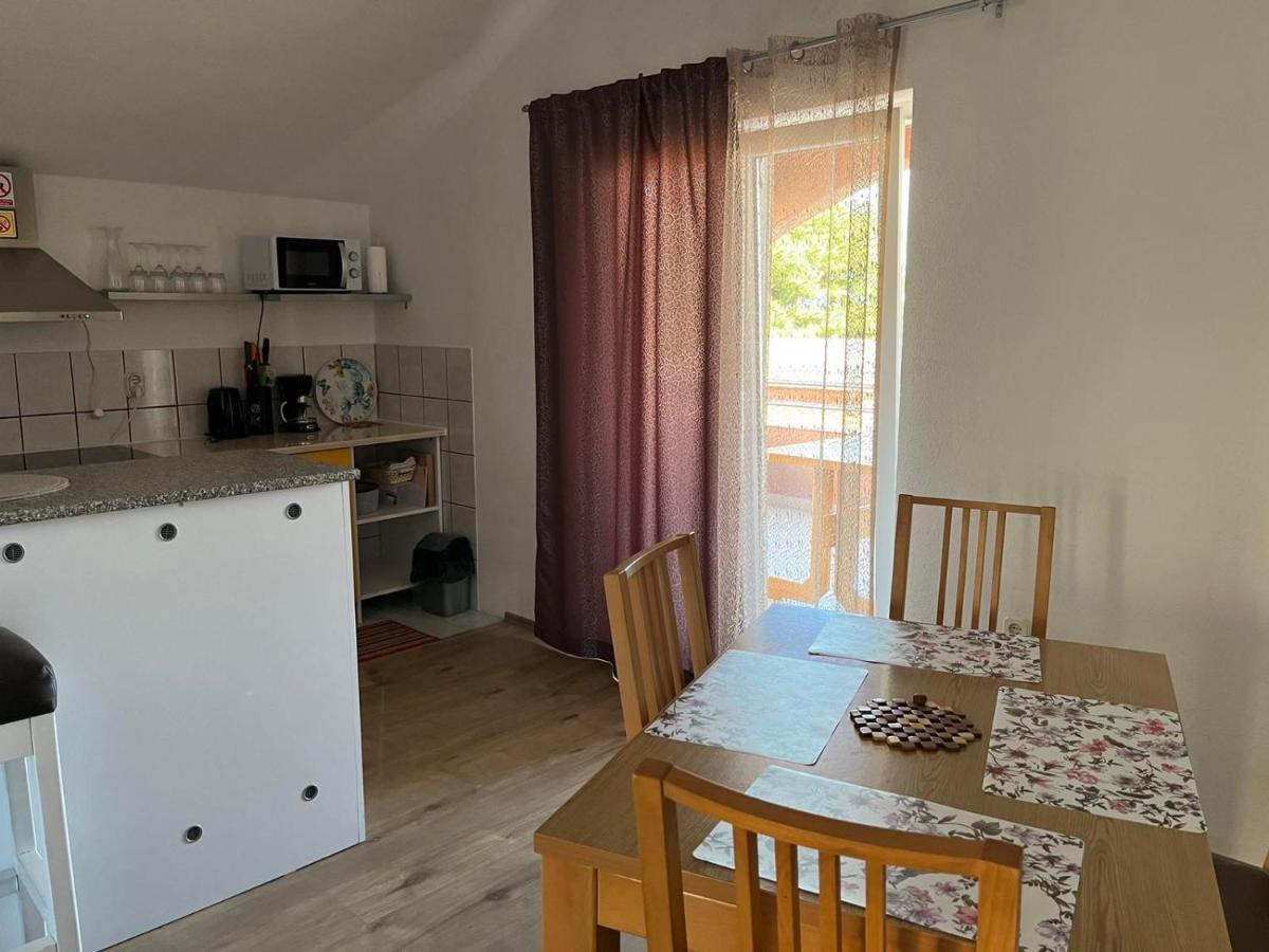 Apartmani Mia Trogir Buitenkant foto