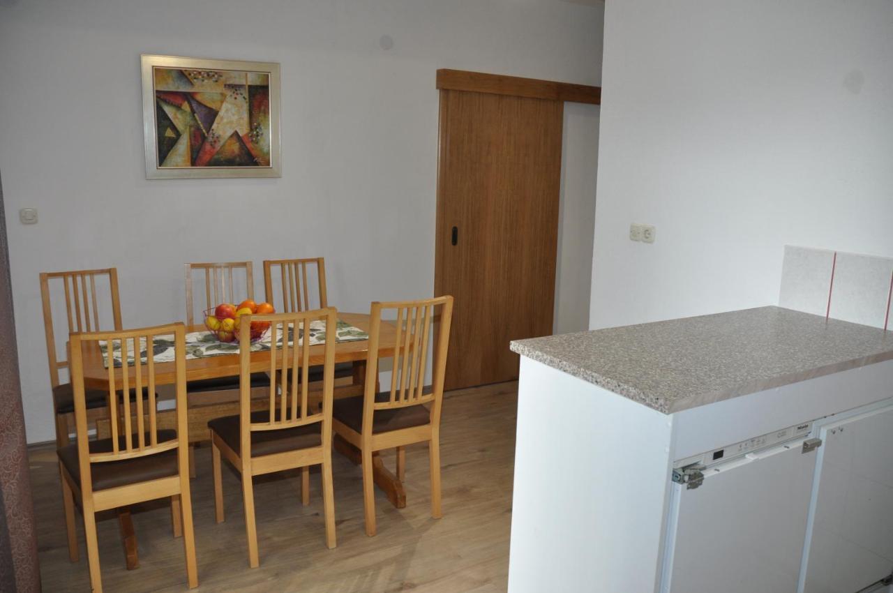 Apartmani Mia Trogir Buitenkant foto