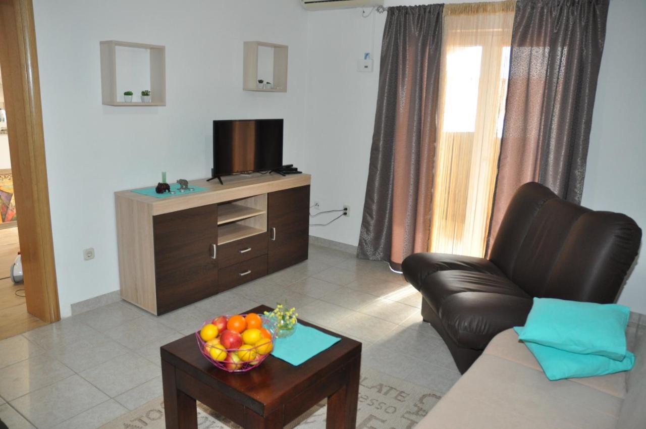 Apartmani Mia Trogir Buitenkant foto